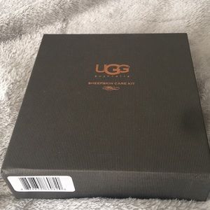 UGG SHEEPSKIN CARE KIT